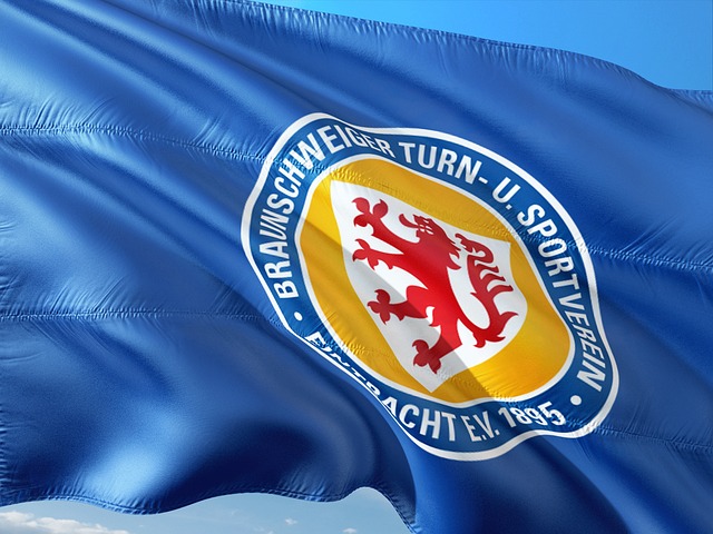 变的战术遏 变的战术遏